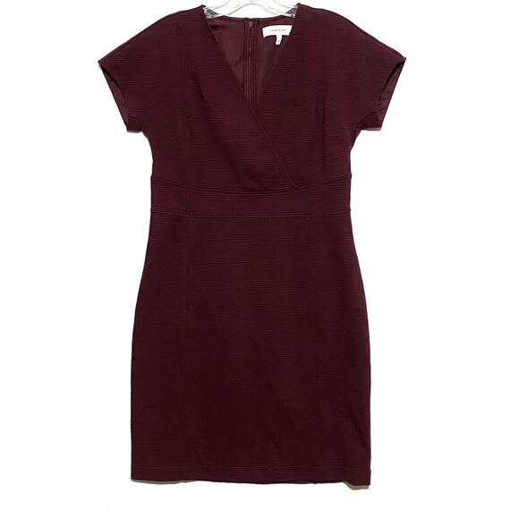 Lark & Ro Red V Neck Dress 12 Minimalist Quiet Luxury Career Dark Romantic - Picture 1 of 7